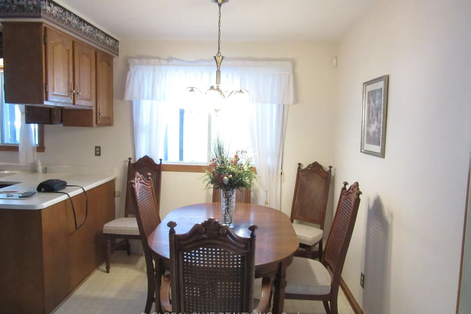 Additional image 3 of 438 Beach Avenue
