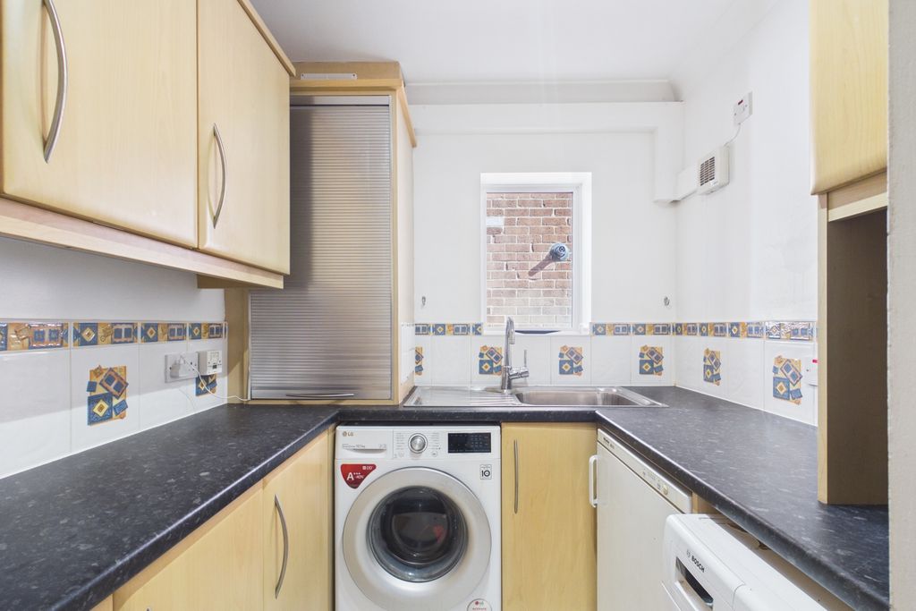 Additional image 15 of 4 bed detached house for sale14 Grove Park Burbage, Burbage, Hinckley LE10