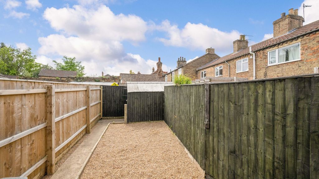 Additional image 4 of 2 bed terraced house for saleCaroline Street, Alford LN13