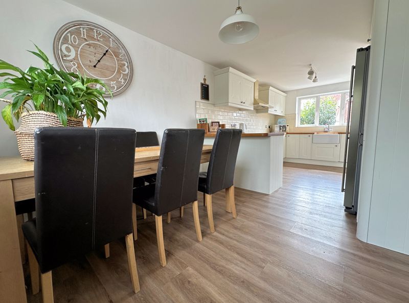 Additional image 2 of 4 bed detached house for saleJubilee Avenue, Portsmouth PO6