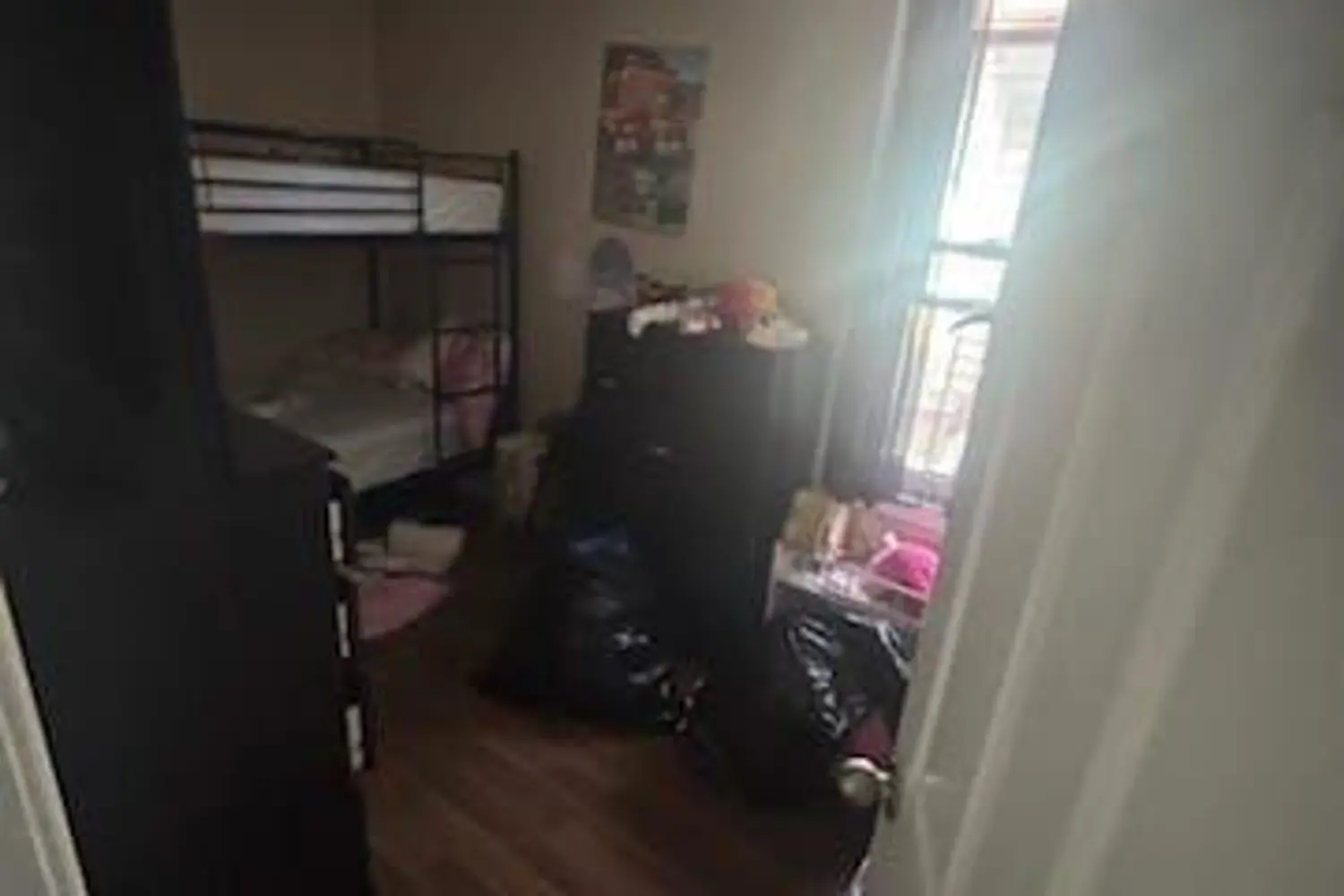 Additional image 16 of 881 - 883 Marion Avenue