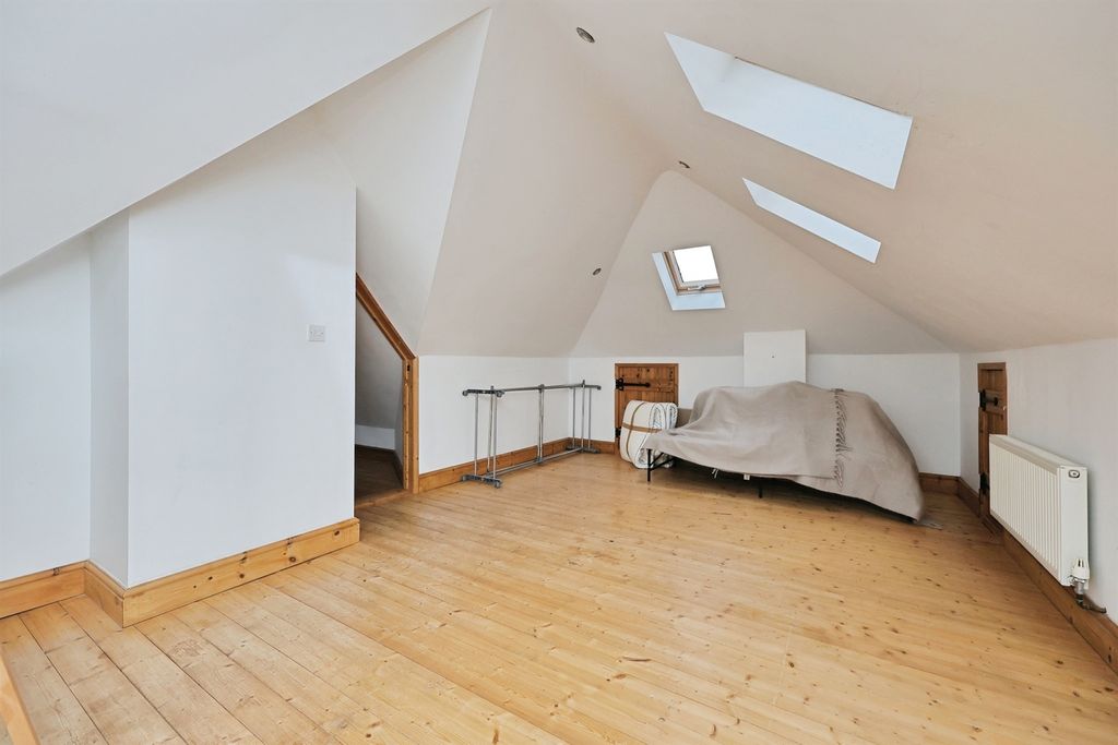 Additional image 15 of 4 bed detached bungalow for saleBellrope Lane, Wymondham NR18