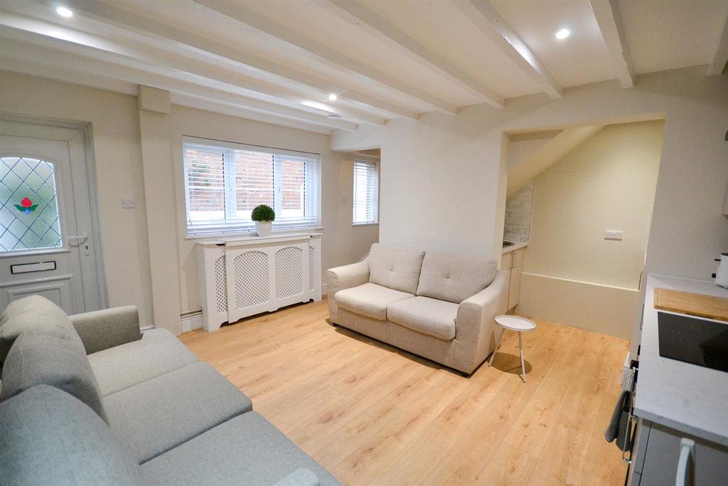 Additional image 5 of 1 bed property for saleChurch Street, Bingham NG13