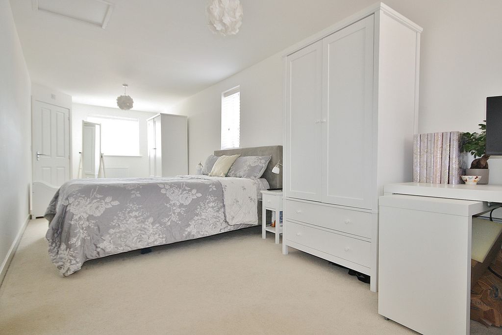 Additional image 7 of 3 bed end terrace house for saleRayson Lane, Witney OX29