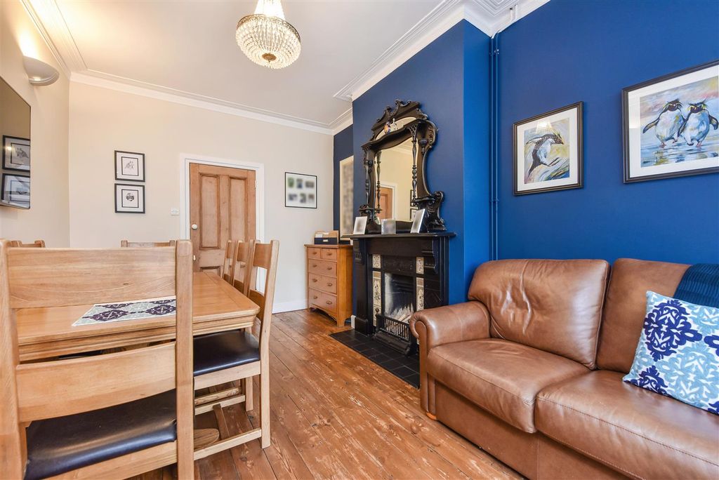 Additional image 11 of 5 bed terraced house for saleGladys Avenue, Portsmouth PO2