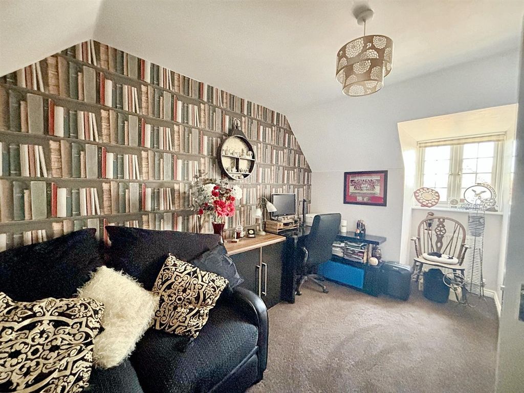 Additional image 13 of 4 bed detached house for saleHine Close, Gillingham SP8