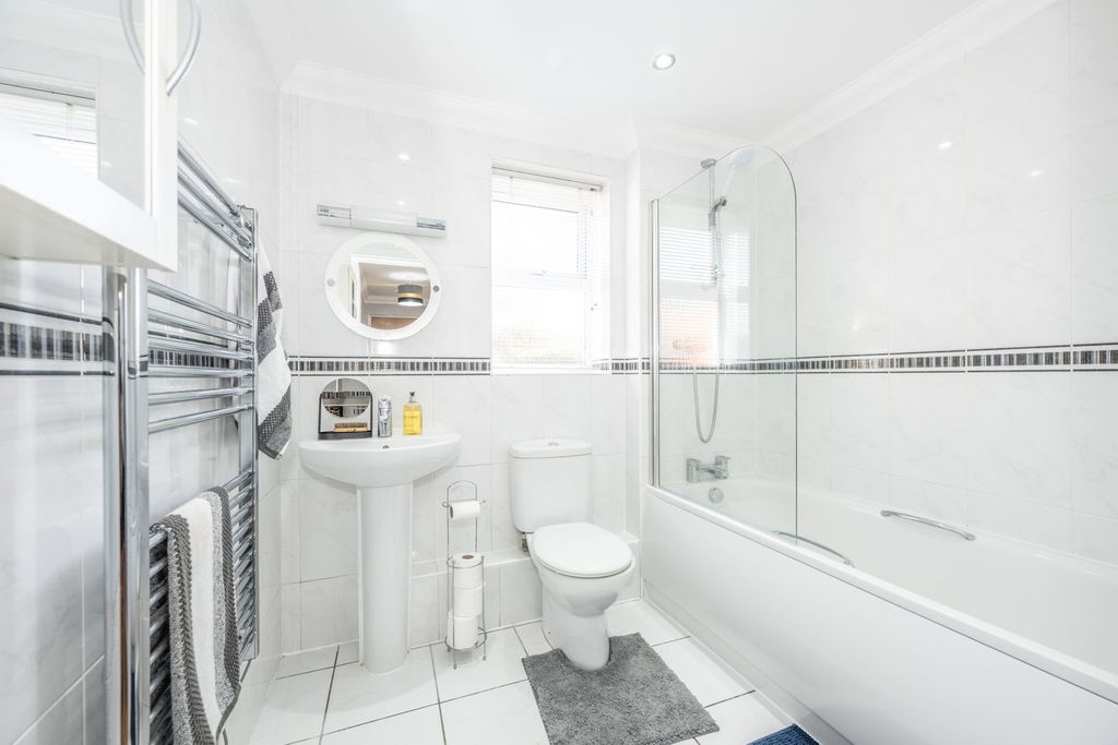Additional image 11 of 1 bed flat for saleSouth East Road, Southampton SO19