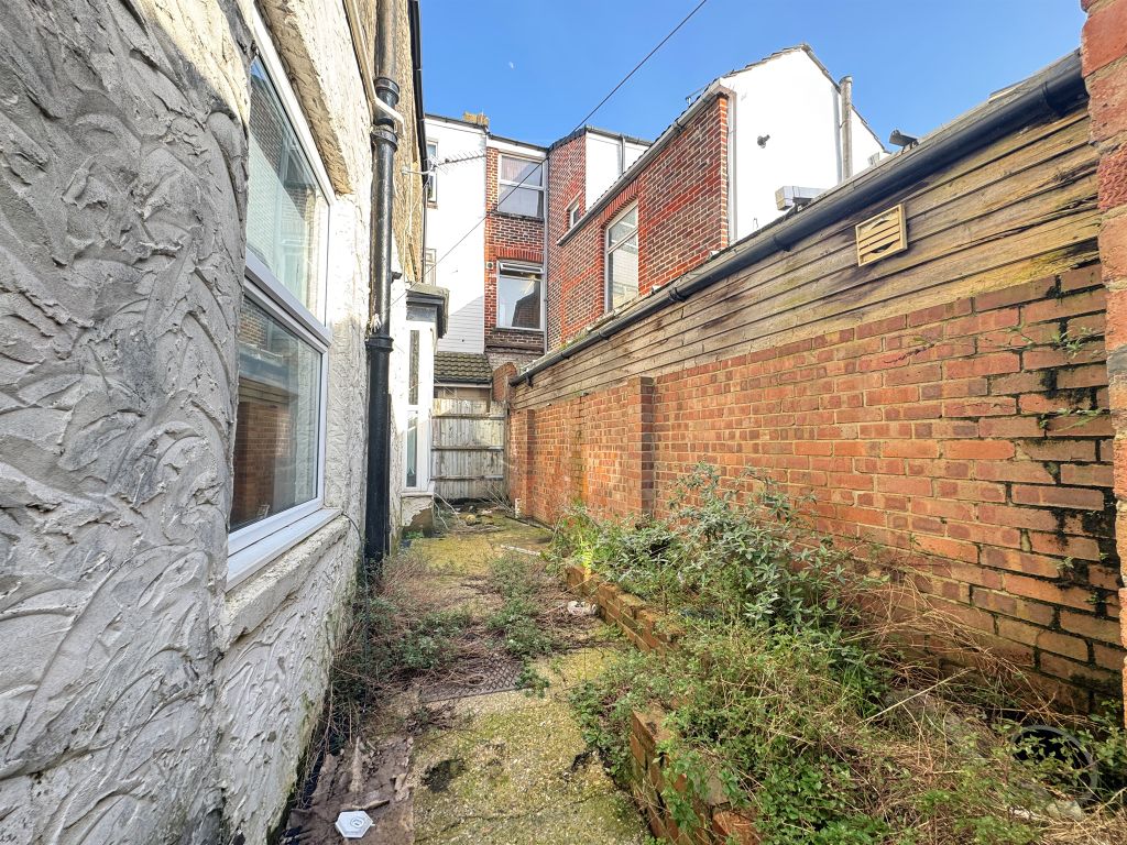 Additional image 5 of 1 bed flat for saleFratton Road, Portsmouth PO1