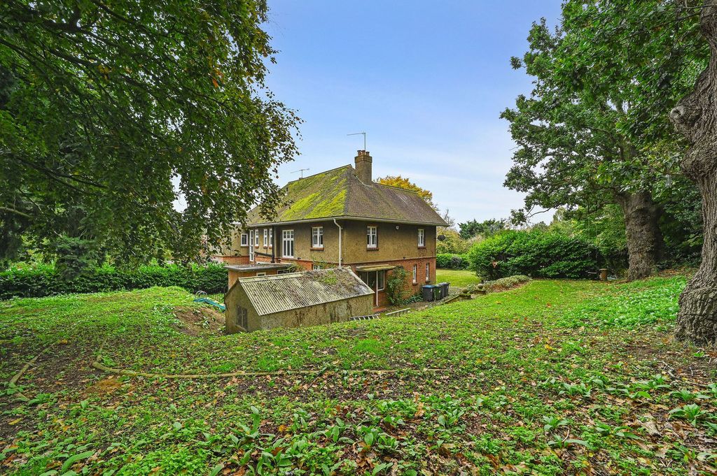 Additional image 22 of 3 bed semi-detached house for saleIpswich Road, Woodbridge IP12