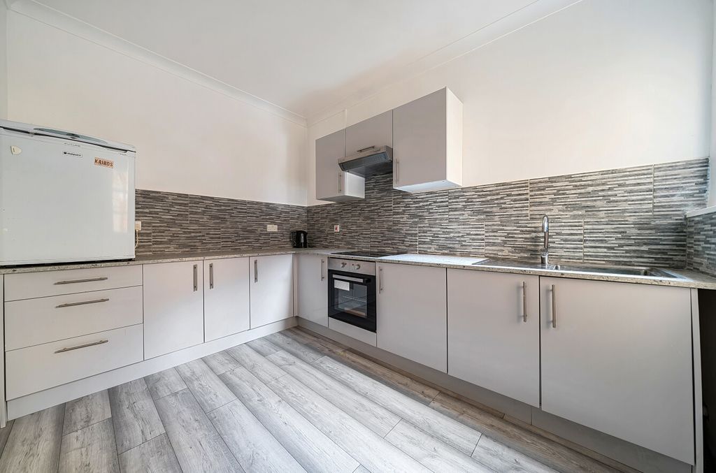 Additional image 3 of 3 bed terraced house for saleLondon Avenue, Portsmouth, Hampshire PO2