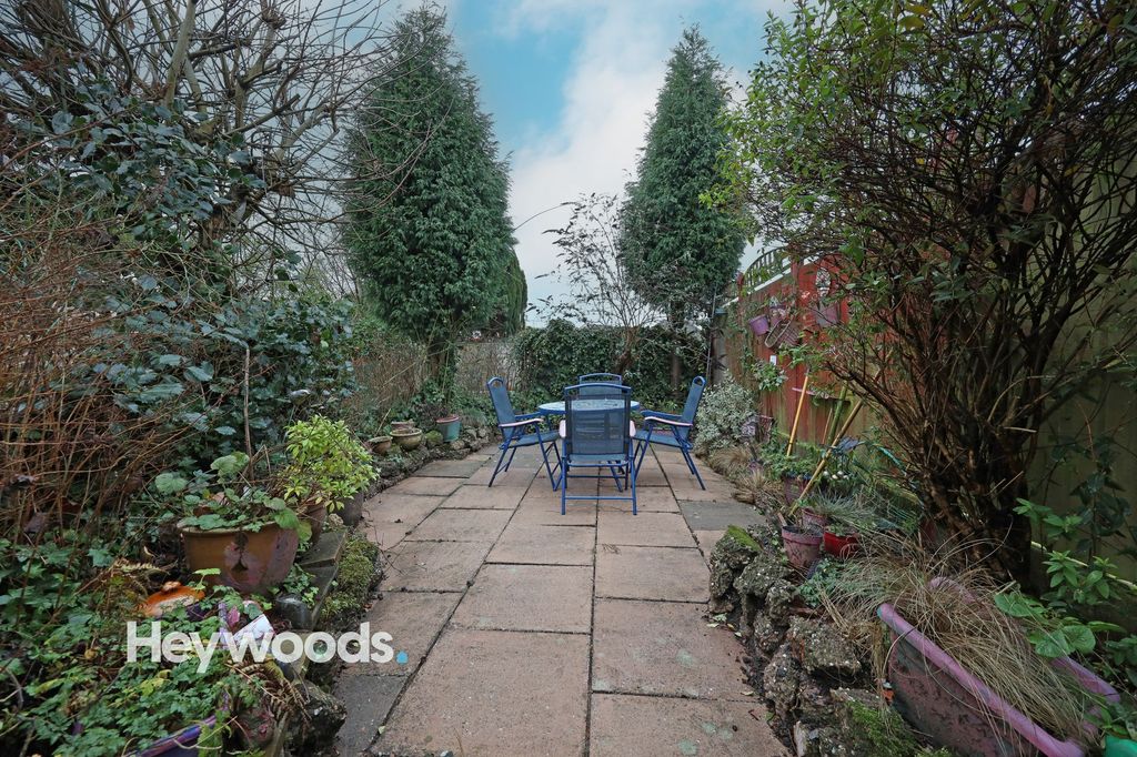 Additional image 32 of 2 bed flat for saleHanbridge Avenue, Bradwell, Newcastle Under Lyme ST5