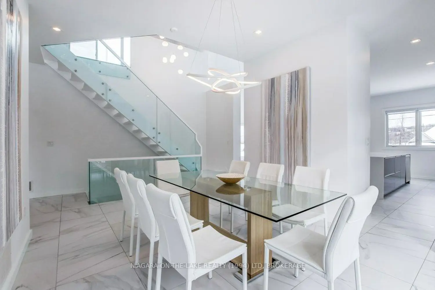 94 Tanbark Road photo 3