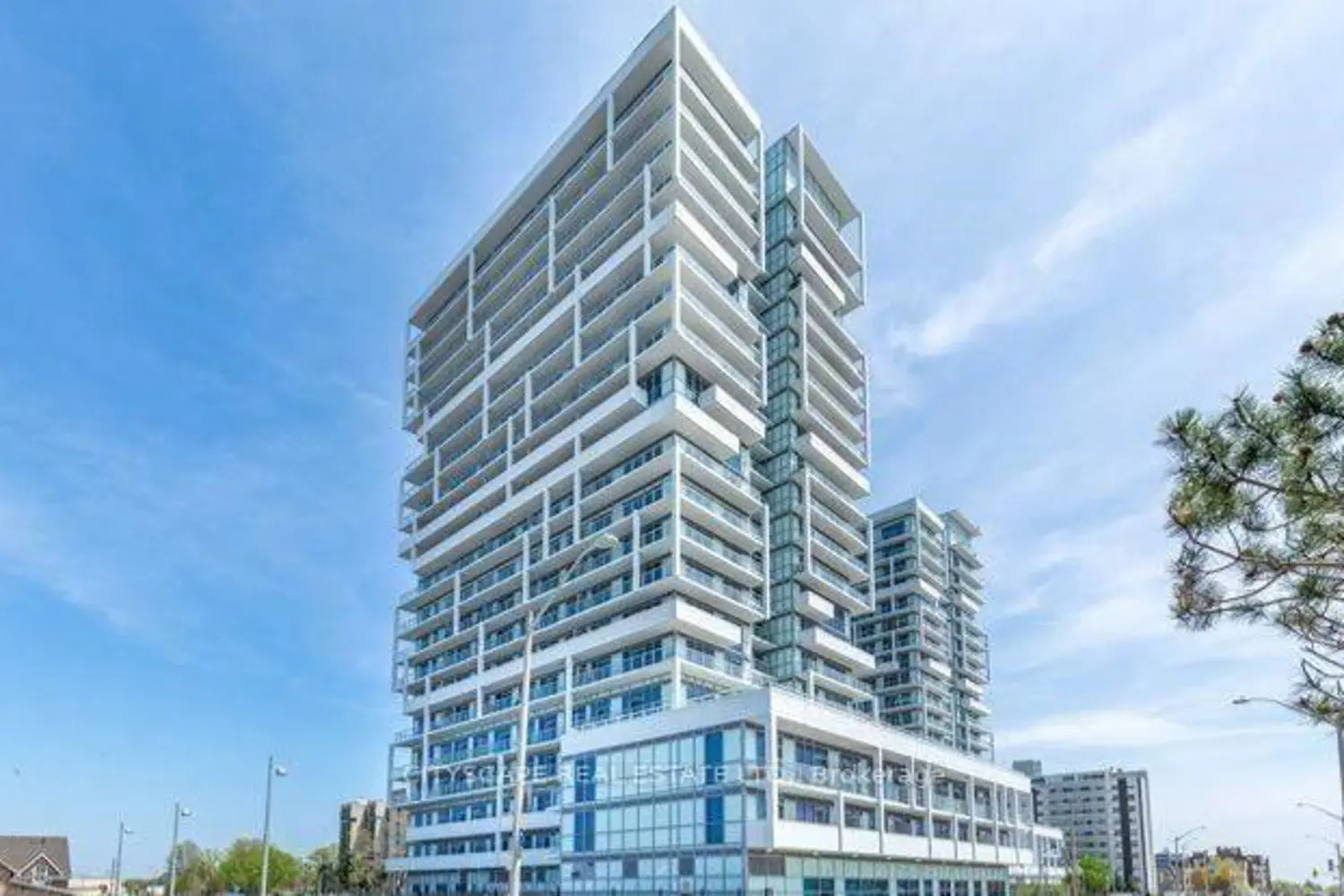 65 Speers Road 1302