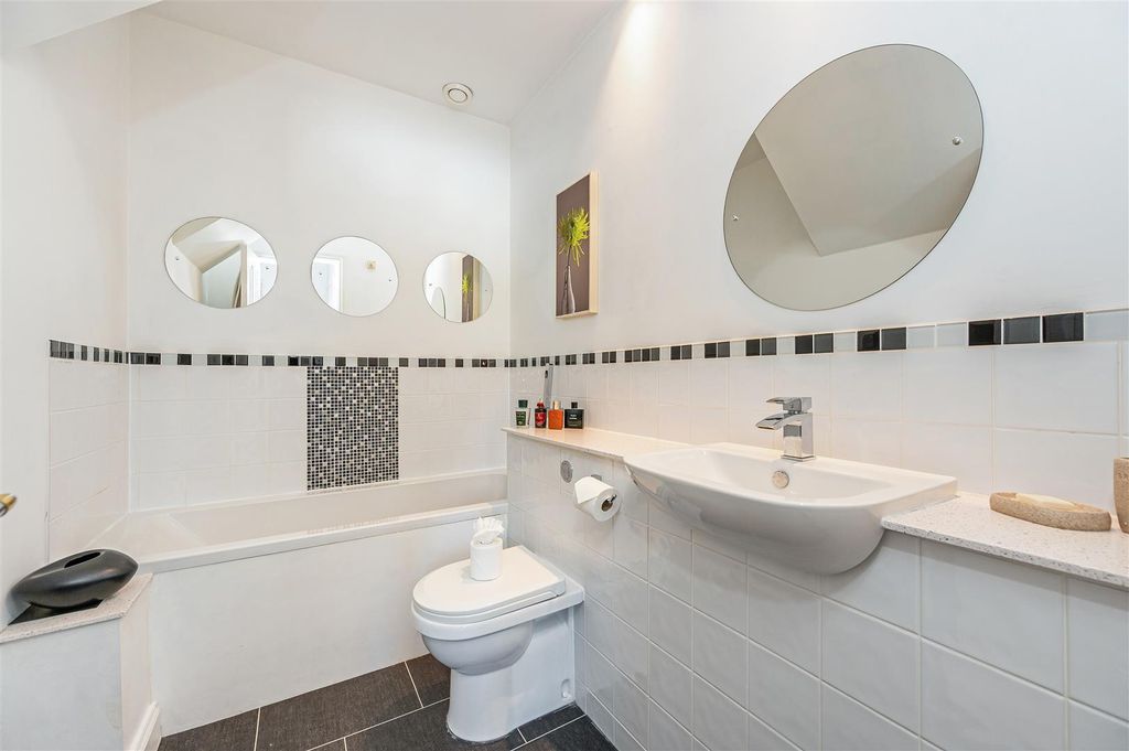 Additional image 19 of 3 bed terraced house for saleBryher Island, Port Solent PO6