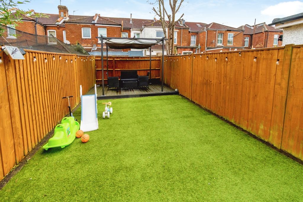Additional image 13 of 2 bed terraced house for saleRomsey Road, Southampton SO16