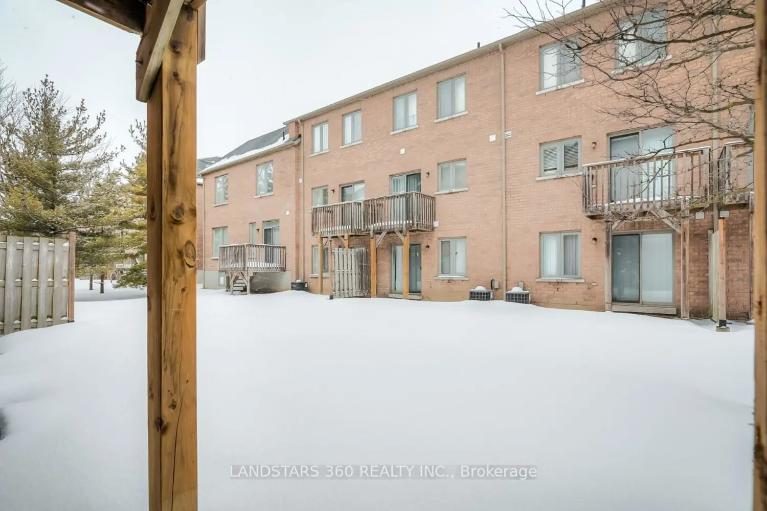 Additional image 20 of 9133 Bayview Avenue 69