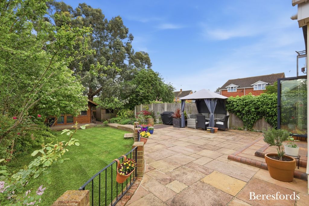 Additional image 19 of 4 bed detached house for saleLindon Road, Wickford SS11
