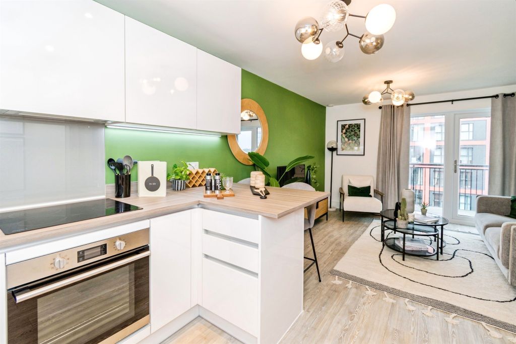 Additional image 3 of 1 bed flat for saleGranada House, Southampton SO14
