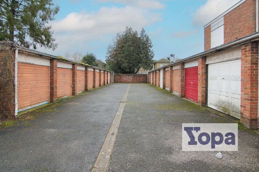 Additional image 20 of 2 bed flat for saleWaterloo Road, Southampton SO15