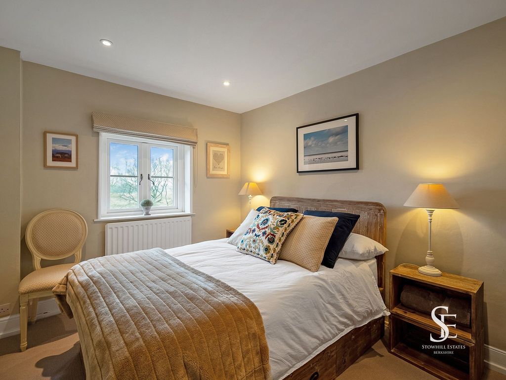 Additional image 33 of 6 bed detached house for saleEasthampstead Road, Wokingham RG40