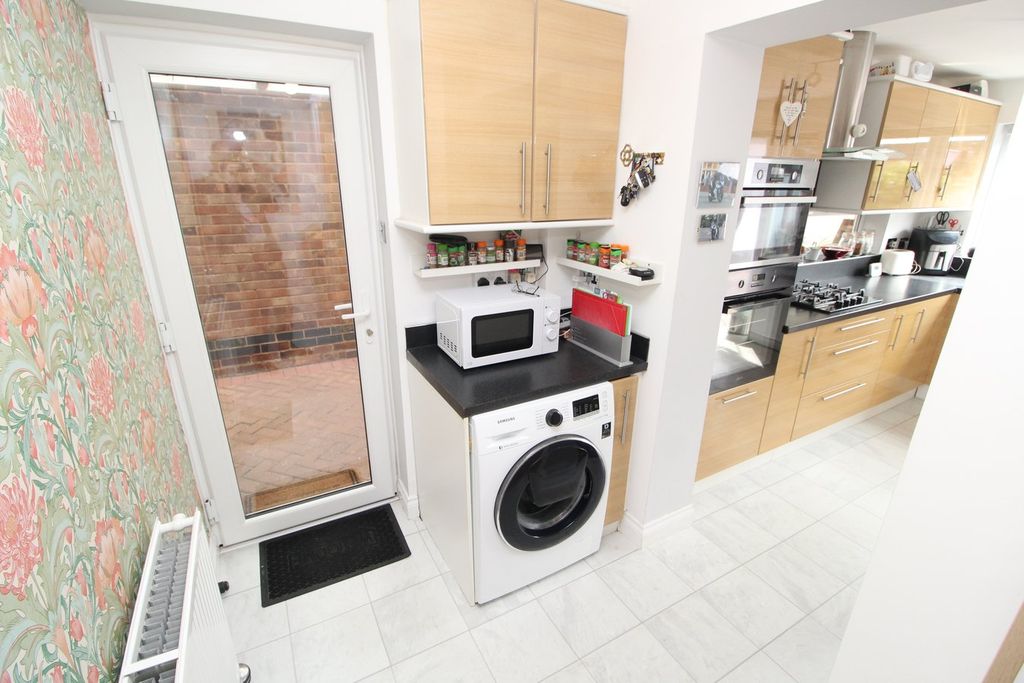 Additional image 8 of 4 bed detached house for saleWale Road, Whetstone, Leicester LE8