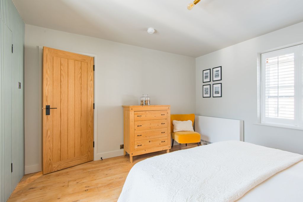 Additional image 18 of 2 bed flat for salePettman Mews Island Wall, Whitstable CT5