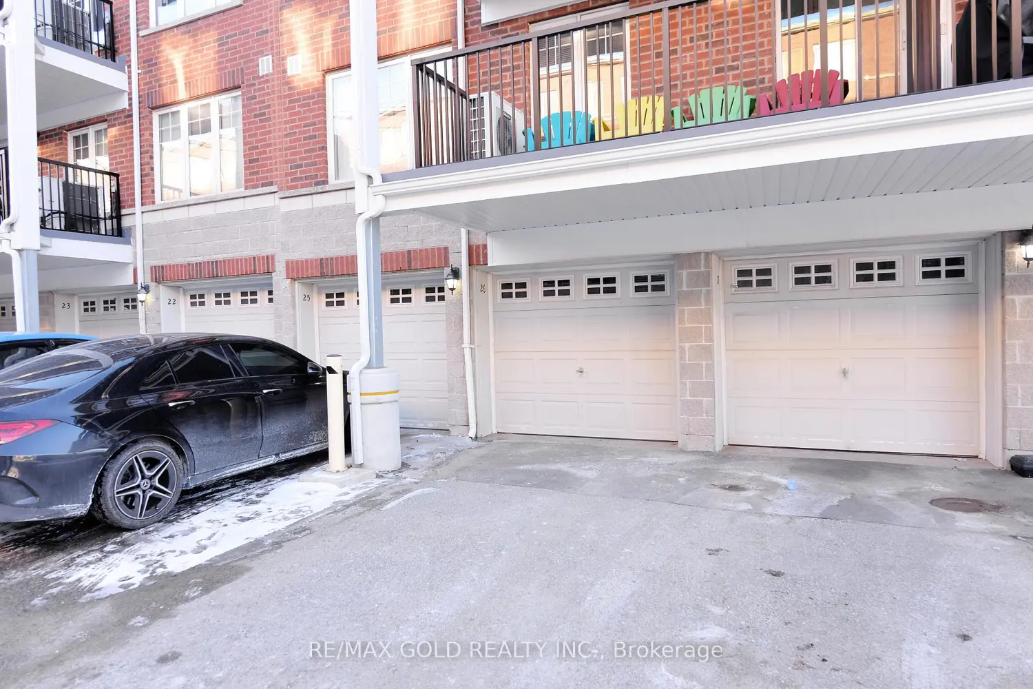 Additional image 20 of 671 Warden Avenue 26
