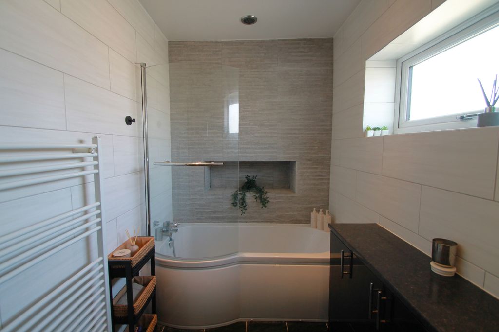 Additional image 24 of 5 bed property for saleFaire Road, Glenfield, Leicester, Leicestershire LE3