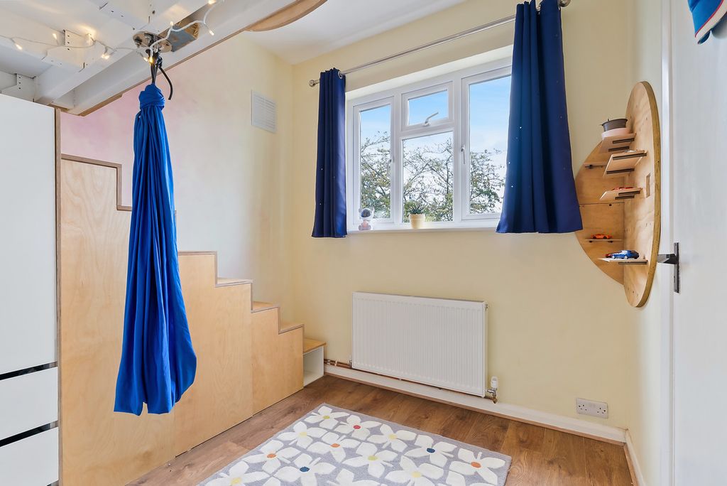 Additional image 28 of 4 bed detached house for saleFontmell Park, Ashford TW15