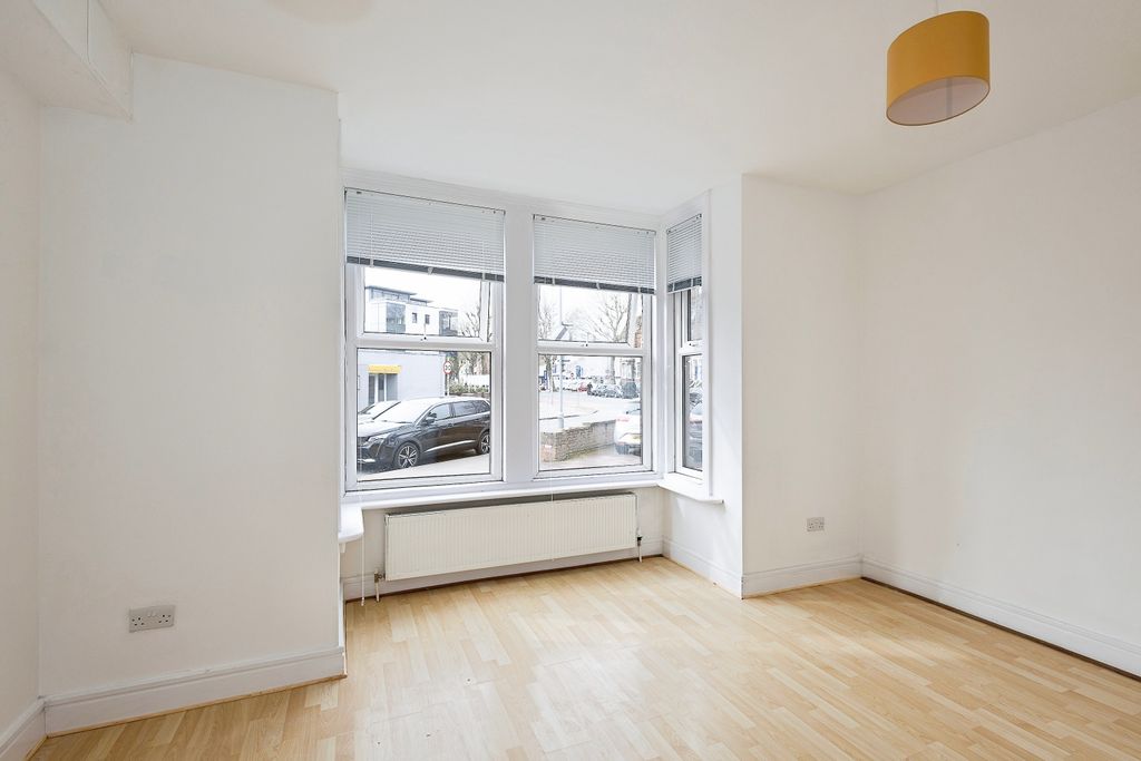 Additional image 11 of 1 bed flat for sale196-198 London Road, Portsmouth PO2