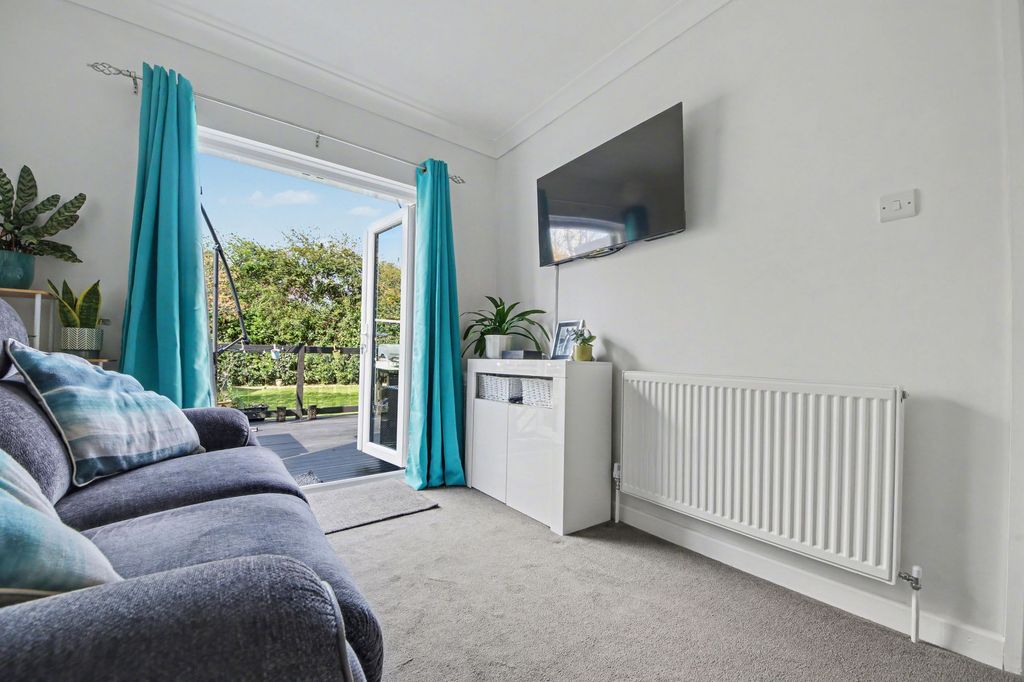 Additional image 5 of 2 bed detached bungalow for saleSouth East Crescent, Sholing SO19