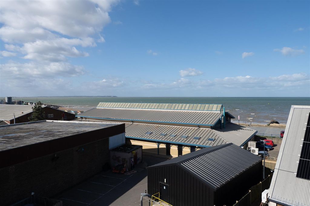 Additional image 13 of 2 bed flat for saleBeach Walk, Whitstable CT5