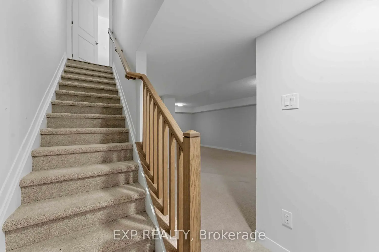 Additional image 13 of 116 Parnian Private