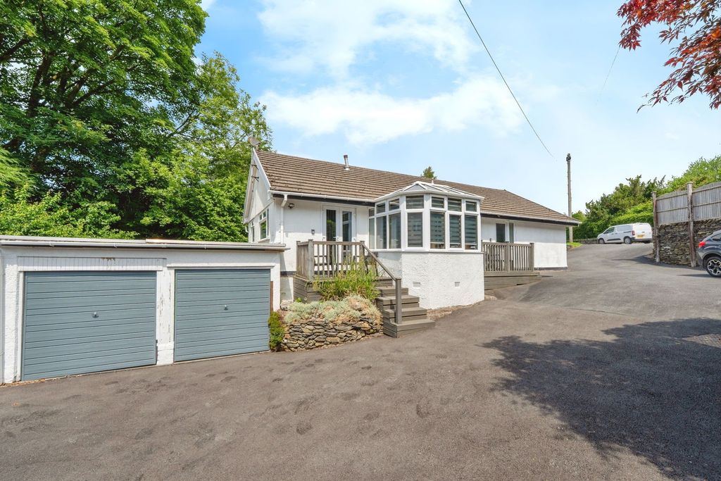 3 bed bungalow for saleMylnebeck Lodge, Lake Road, Windermere LA23