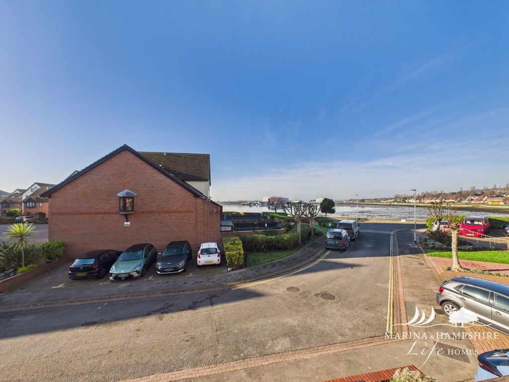 Additional image 21 of 3 bed town house for saleCarne Place, Port Solent, Portsmouth PO6