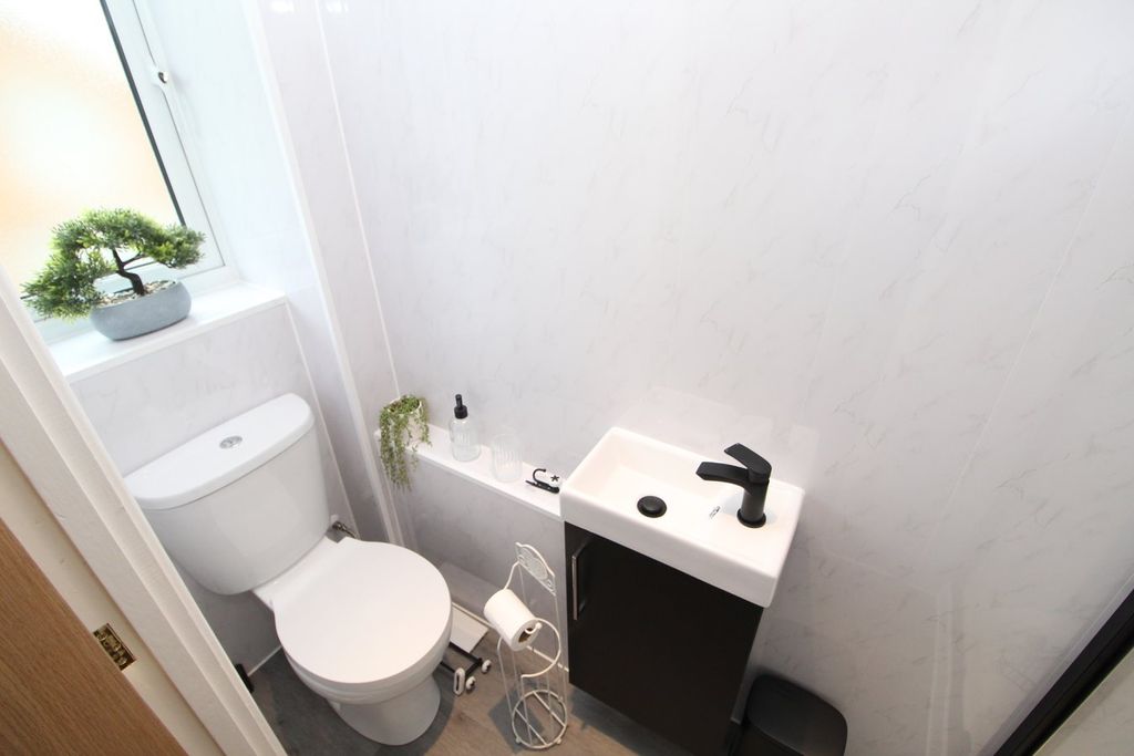 Additional image 23 of 6 bed detached house for saleDunton Road, Broughton Astley, Leicester LE9