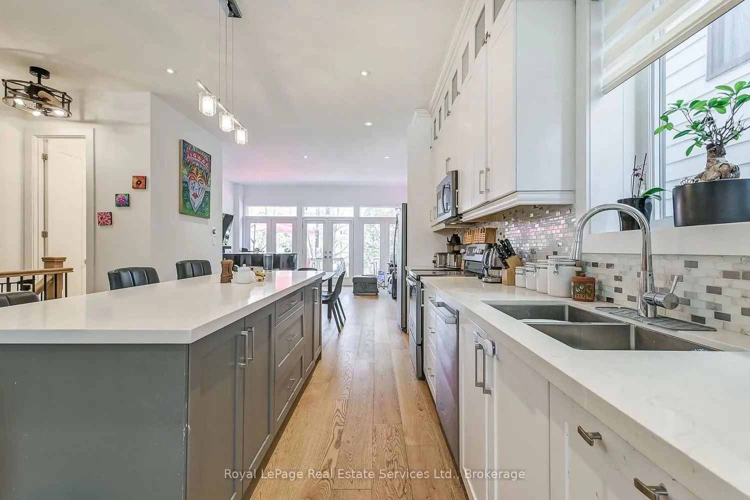 Additional image 6 of 176 Leyton Avenue
