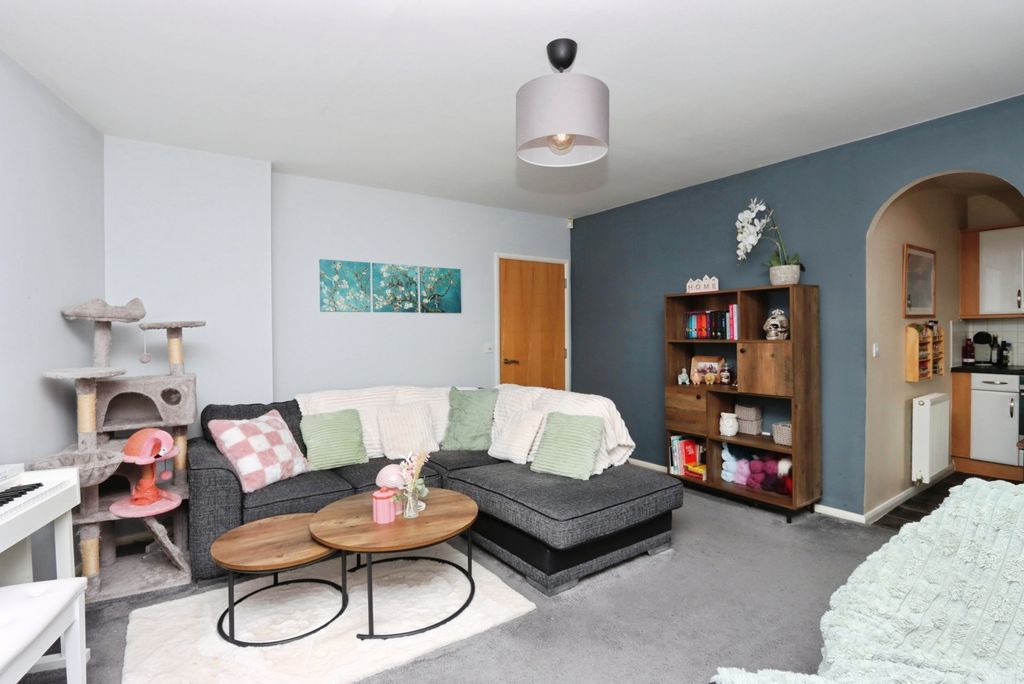 Additional image 9 of 2 bed flat for saleKyle Close, Sheffield, South Yorkshire S21