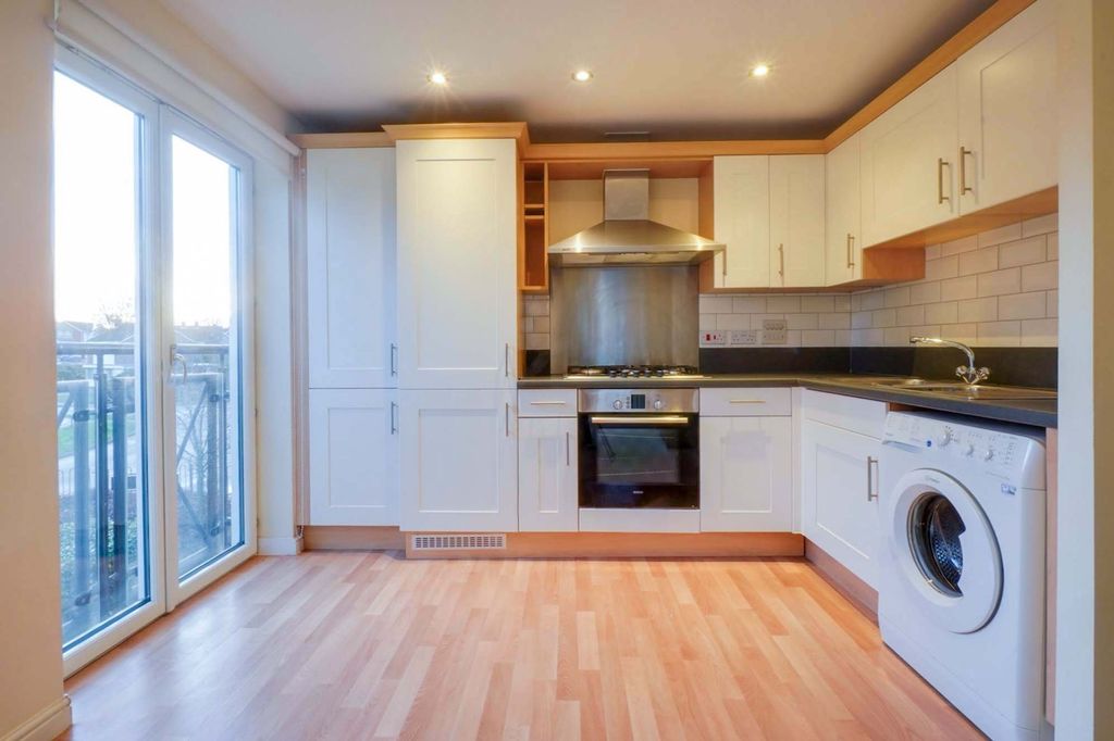 2 bed flat for saleHermitage Court, Oadby LE2