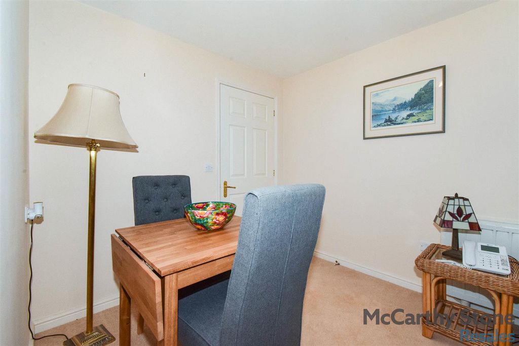 Additional image 8 of 1 bed flat for saleRowleys Court, Sandhurst Street, Oadby, Leicester LE2
