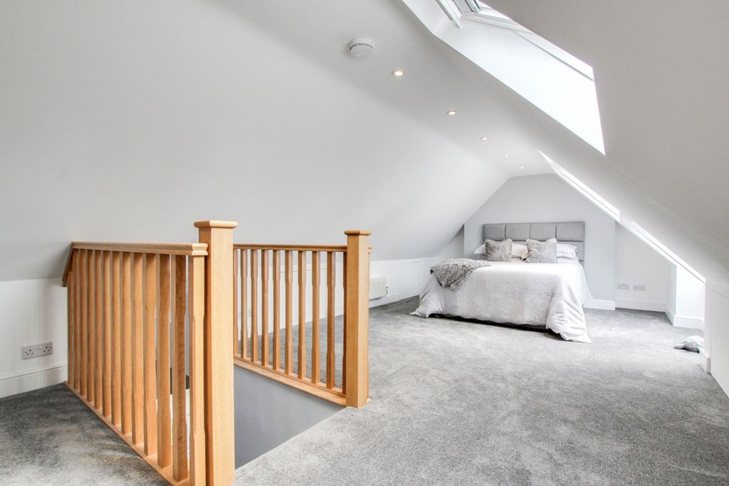 Additional image 27 of 5 bed detached house for saleSwan Lane, Wickford SS11