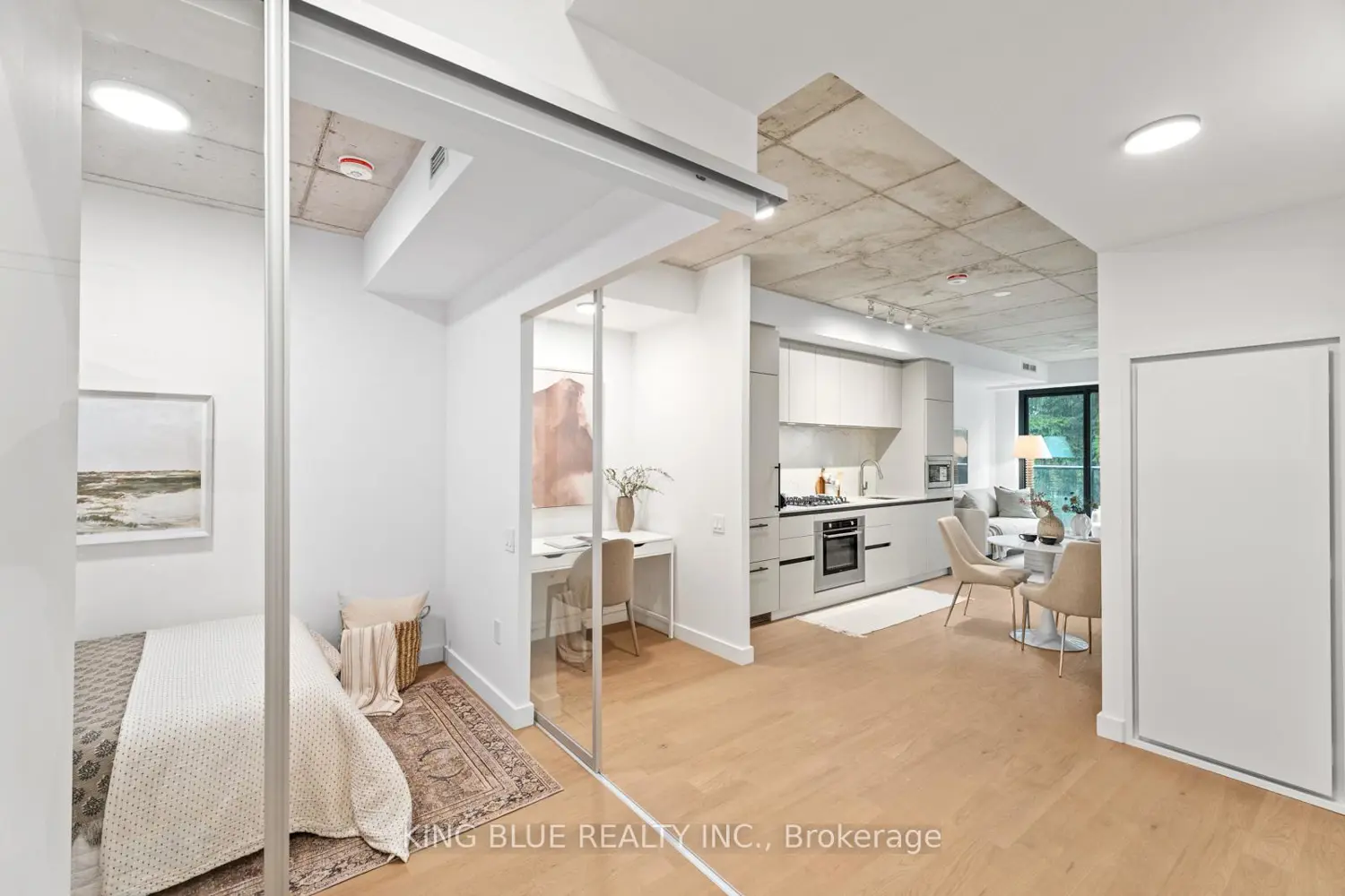 Additional image 10 of 1720 Bayview Avenue 216