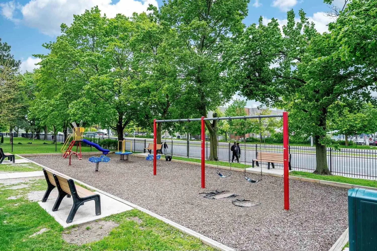 Additional image 13 of 735 Don Mills Road 1806
