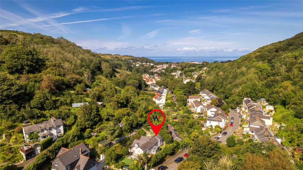 4 bed detached house for saleHigher Slade Road, Ilfracombe, Devon EX34