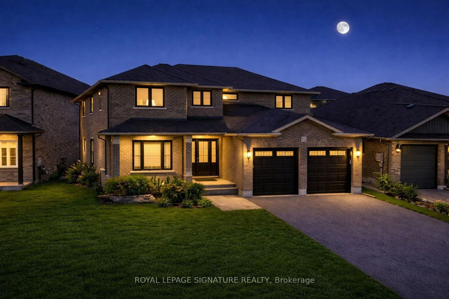 12 Hummingbird Drive