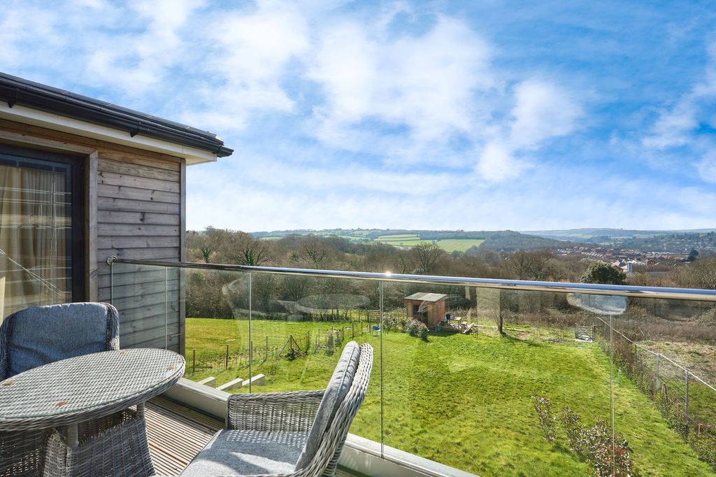 Additional image 18 of 4 bed detached house for saleBuckbury Lane, Newport, Isle Of Wight PO30