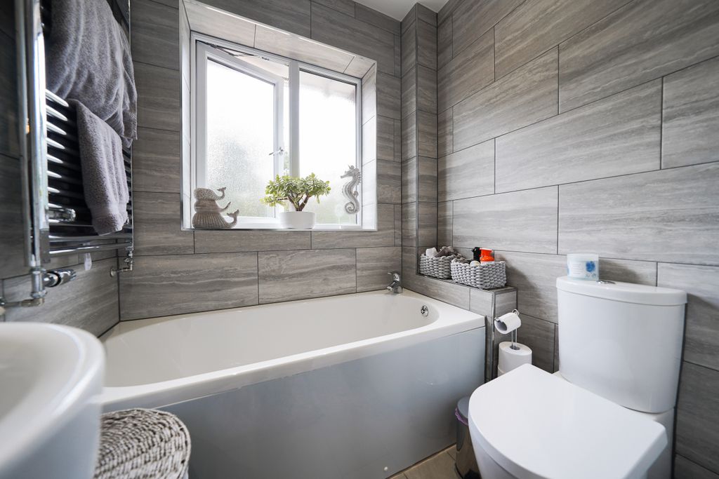 Additional image 23 of 3 bed semi-detached house for saleBroom Leys Road, Coalville, Leicester, Leicestershire LE67