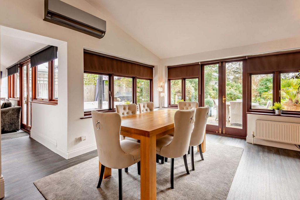 Additional image 15 of 7 bed semi-detached house for saleFordbridge Road, Ashford TW15