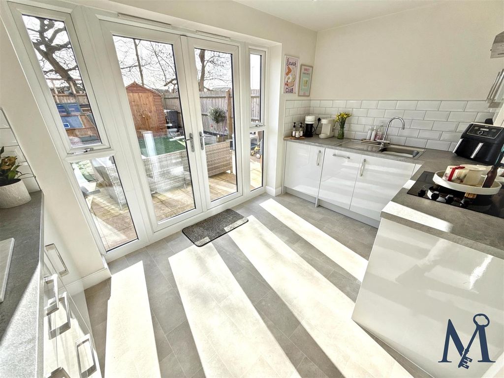 Additional image 8 of 2 bed semi-detached house for saleMoon Avenue, Hugglescote, Coalville LE67