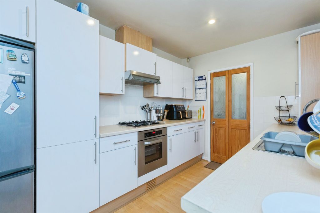 Additional image 9 of 3 bed semi-detached house for saleBarnet Close, Oadby, Leicester LE2
